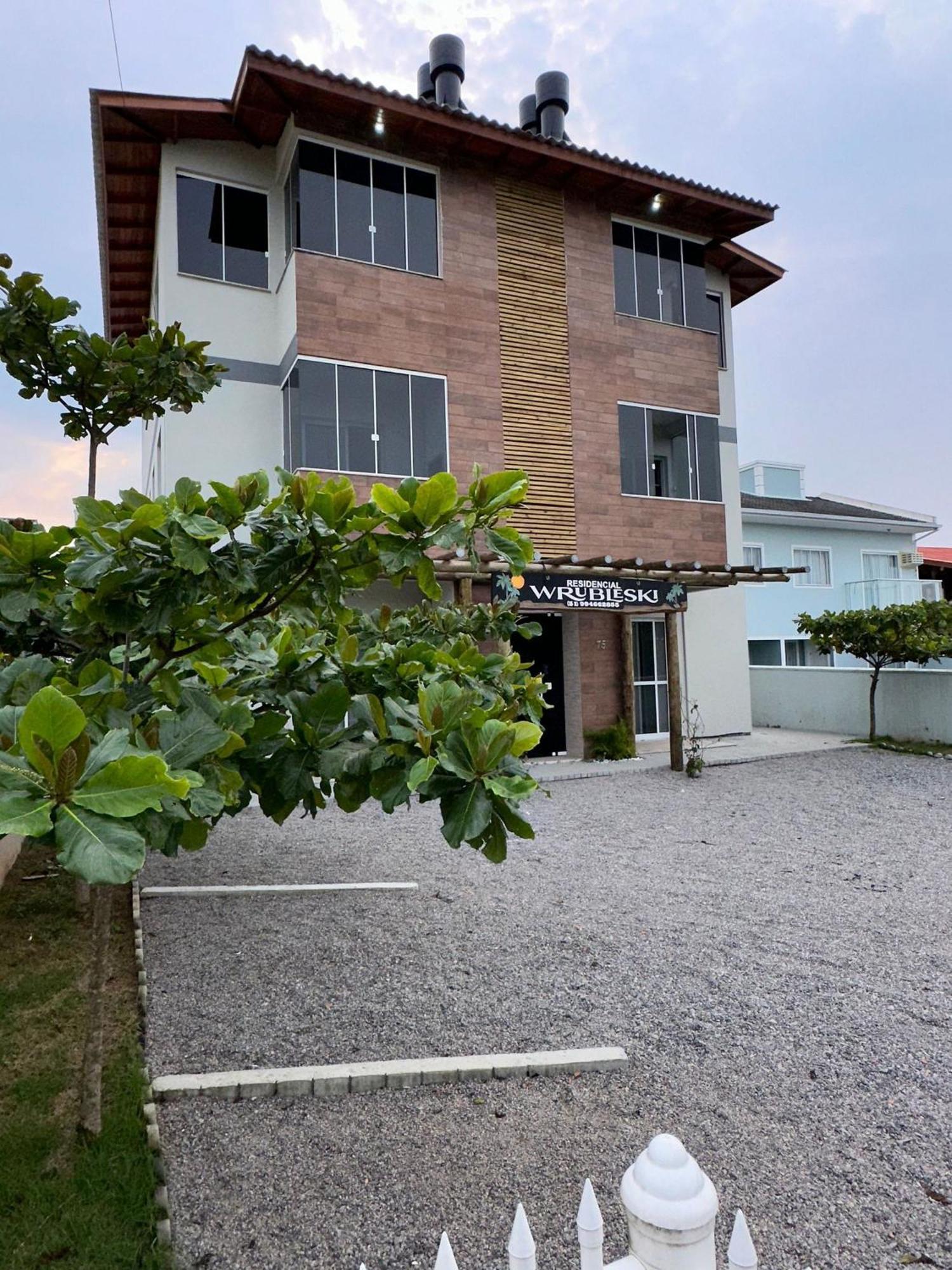 Residencial Wrubleski Pinheira Eksteriør billede
