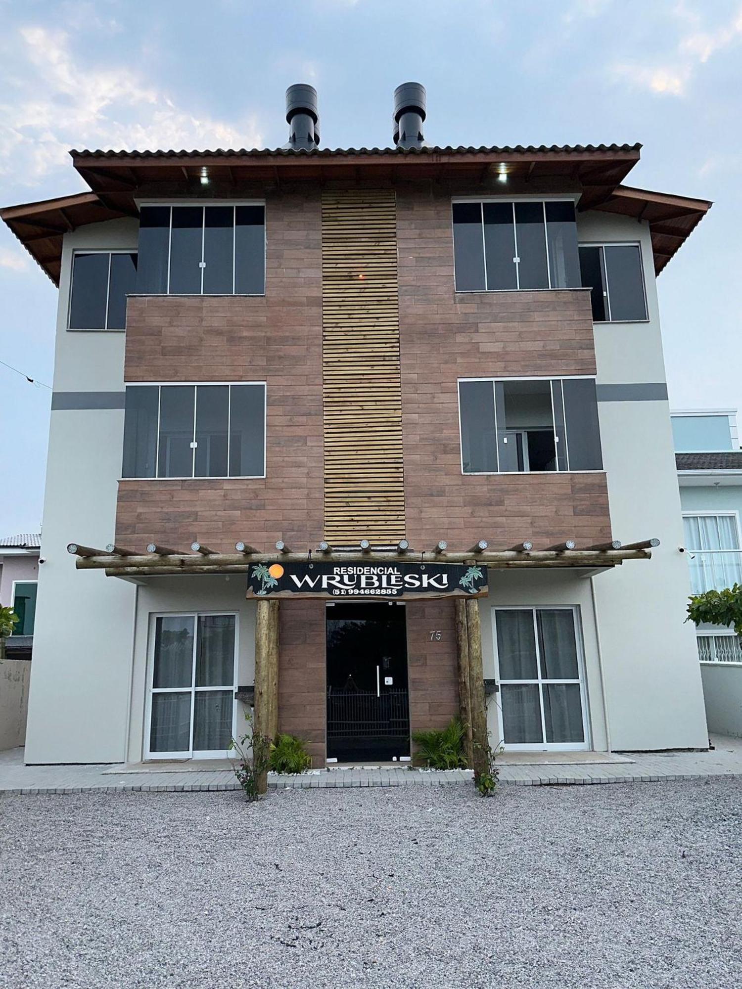 Residencial Wrubleski Pinheira Eksteriør billede